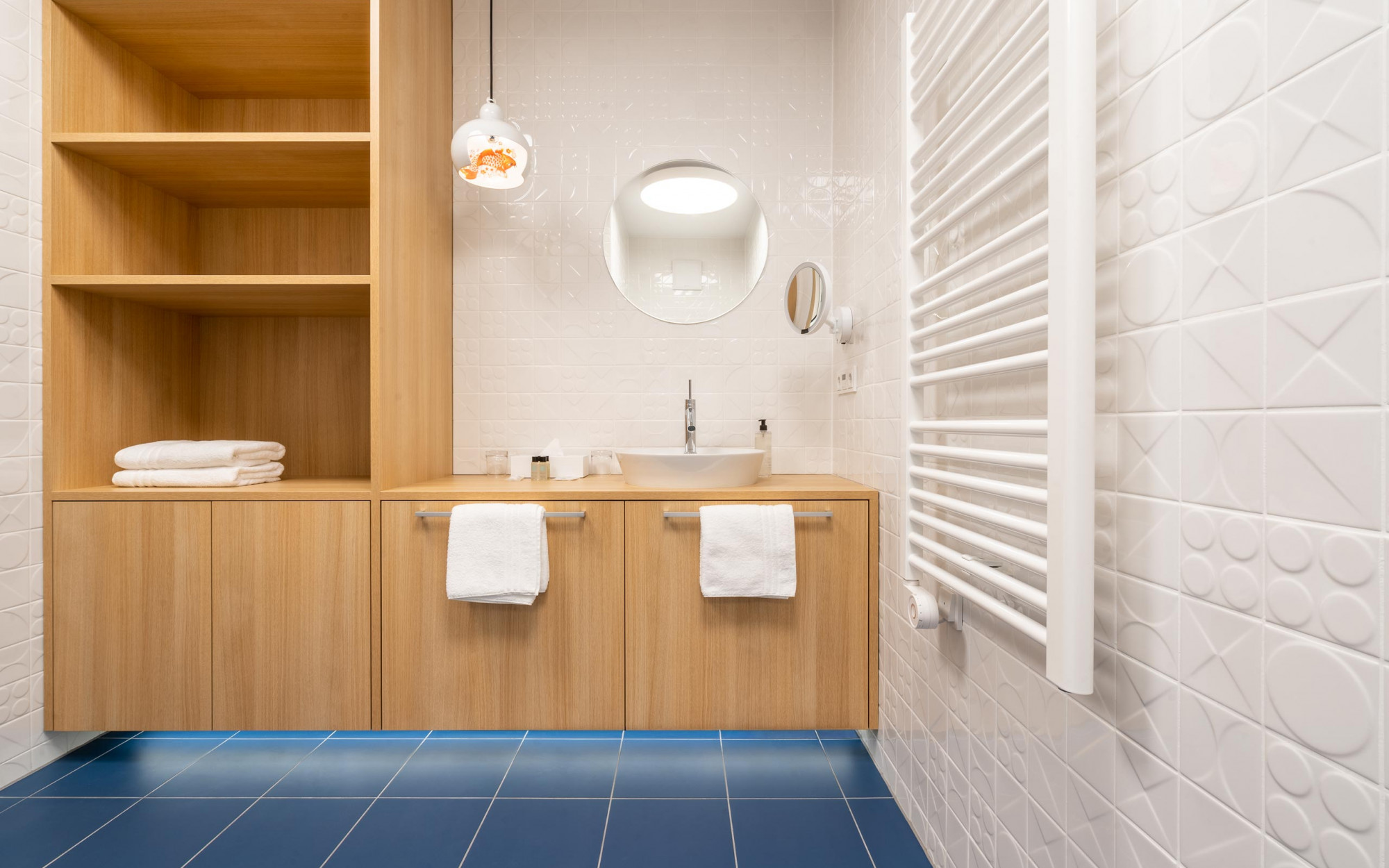 Suite Big in Japan Bad - Designhotel Laurichhof Pirna