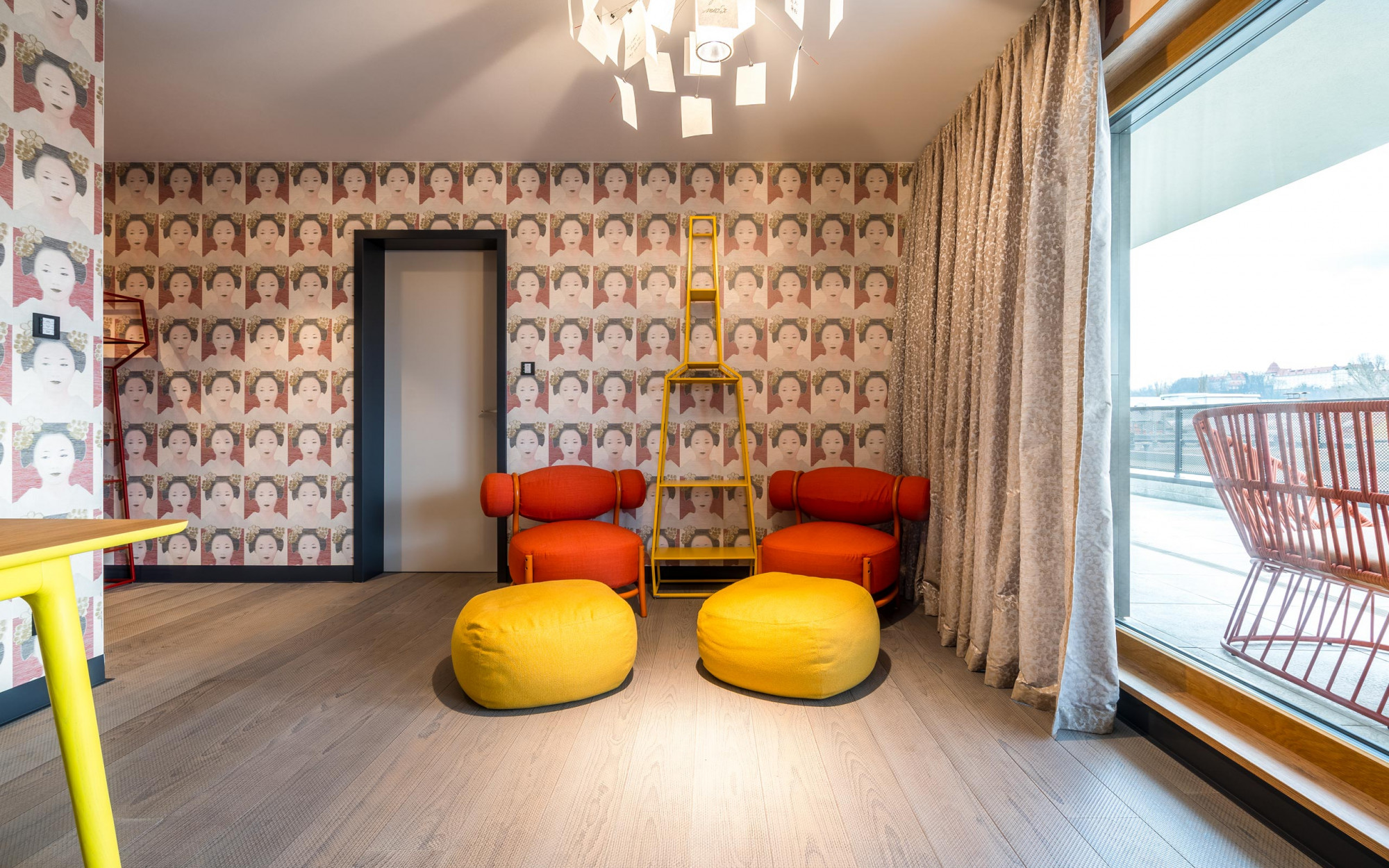 Suite Big in Japan Wohnzimmer - Designhotel Laurichhof Pirna