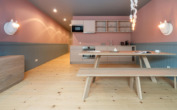 Suite Smukkstykk Küche uns Essbereich - Designhotel Laurichhof Pirna